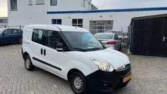 Wit Gebruikt 2014 Opel Combo MPV | € 3.450 (Eerlijke prijs)