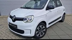 Wit Gebruikt 2022 Renault Twingo LIMITED Hatchback | € 10.945 (Eerlijke prijs)