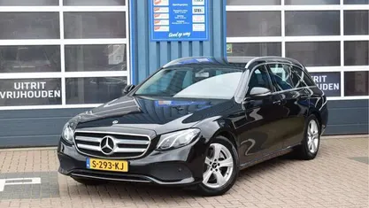 Occasion 2018 Mercedes E250 Business Stationwagen | € 29.900 (Eerlijke prijs)