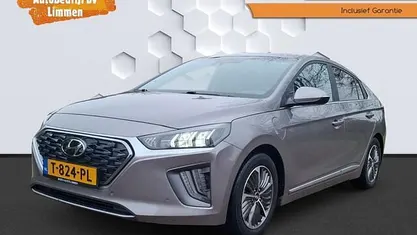 Grijs Occasion 2022 Hyundai Ioniq Active Hatchback | € 19.750 (Eerlijke prijs)
