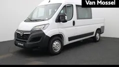 Wit Gebruikt 2023 Opel Movano Van | € 24.400 (Eerlijke prijs)