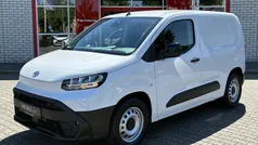 Wit Nieuw 2025 Toyota Proace City Van | € 29.850 (Goede deal)