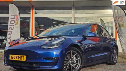 Gebruikt 2019 Tesla Model 3 Standard Range Sedan | € 18.950 (Eerlijke prijs)