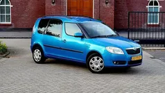 Blauw Gebruikt 2007 Skoda Roomster Style Stationwagen | € 2.999 (Eerlijke prijs)