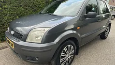 Grijs Gebruikt 2004 Ford Fusion MPV | € 1.550 (Super prijs)