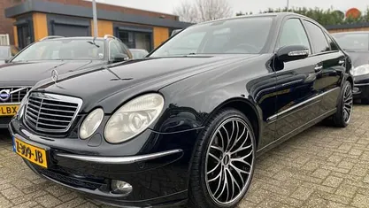Occasion Mercedes E240 Elegance 177 PK (130 kW) 2005 Zwart (metallic) Sedan