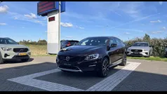 Bruin Gebruikt 2016 Volvo V60 CC Summum Stationwagen | € 23.940 (Goede deal)