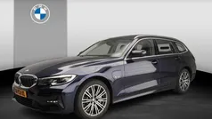 Gebruikt 2022 BMW 330e Executive Stationwagen | € 31.900 (Goede deal)