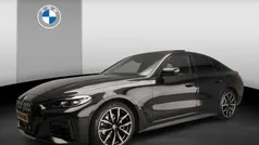 Zwart Gebruikt 2024 BMW 420 Executive Coupé | € 52.900 (Eerlijke prijs)