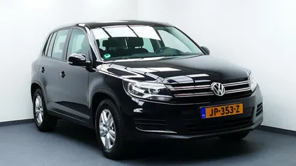Zwart Occasion 2017 VW Tiguan Sport SUV | € 10.444 (Super prijs)
