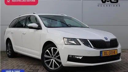 Wit Gebruikt 2019 Skoda Octavia Business Line Stationwagen | € 14.499 (Eerlijke prijs)