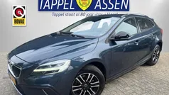 Blauw Gebruikt 2016 Volvo V40 Momentum Stationwagen | € 16.450 (Goede deal)