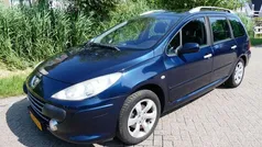 Blauw Gebruikt 2008 Peugeot 307 Premium Stationwagen | € 1.995 (Eerlijke prijs)