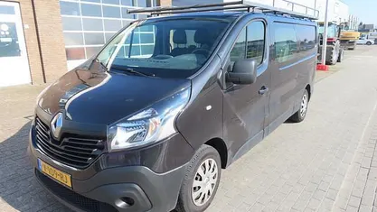 Occasion 2018 Renault Trafic Komfort MPV | € 5.900 (Eerlijke prijs)