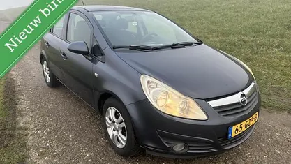 Gebruikt 2008 Opel Corsa Enjoy Hatchback | € 2.250 (Eerlijke prijs)