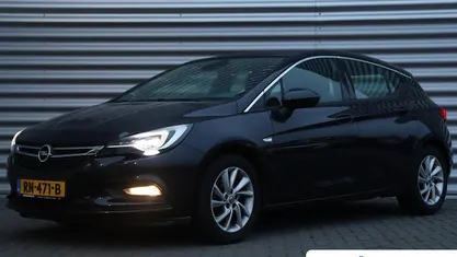 Occasion 2018 Opel Astra Innovation Hatchback | € 16.895 (Eerlijke prijs)