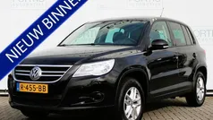 Zwart, metallic lak Gebruikt 2009 VW Tiguan SUV | € 8.450 (Eerlijke prijs)