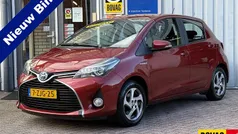Gebruikt 2015 Toyota Yaris Hybrid Hatchback | € 9.950 (Goede deal)