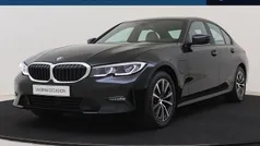 Gebruikt 2021 BMW 320e Executive Sedan | € 27.850 (Goede deal)