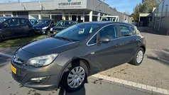 Grijs Gebruikt 2014 Opel Astra Design Edition Hatchback | € 4.499 (Goede deal)