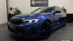 Blauw Gebruikt 2022 BMW 330 Executive Stationwagen | € 35.950 (Eerlijke prijs)