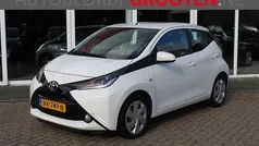 Wit Gebruikt 2018 Toyota Aygo X-play Hatchback | € 6.999 (Goede deal)
