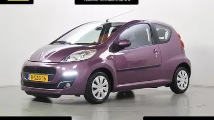Gebruikt 2014 Peugeot 107 Active Premium Hatchback | € 7.400 (Eerlijke prijs)