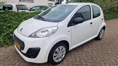 Gebruikt 2014 Peugeot 107 Access Hatchback | € 4.900 (Eerlijke prijs)