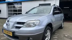 Grijs Gebruikt 2008 Mitsubishi Outlander SUV | € 2.750 (Eerlijke prijs)