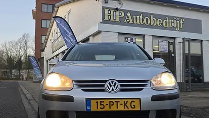 Grijs Occasion 2004 VW Golf IV Trendline Hatchback | € 1.999 (Eerlijke prijs)