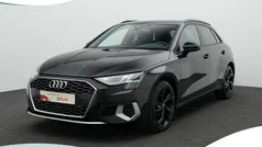 Zwart Gebruikt 2022 Audi A3 Sportback Advanced Hatchback | € 28.900 (Eerlijke prijs)