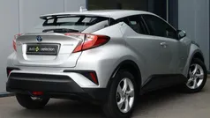 Grijs Gebruikt 2016 Toyota C-HR SUV | € 16.900 (Eerlijke prijs)