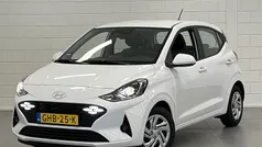 Gebruikt 2024 Hyundai i10 Premium Hatchback | € 17.425 (Eerlijke prijs)