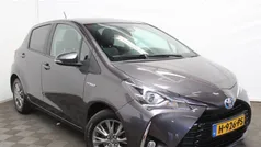 Gebruikt 2020 Toyota Yaris Hybrid Hatchback | € 16.900 (Goede deal)