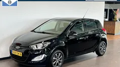 Zwart Gebruikt 2015 Hyundai i20 Edition Hatchback | € 5.950 (Eerlijke prijs)