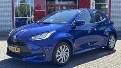 Gebruikt 2023 Toyota Yaris Hybrid Business Edition Hatchback | € 22.400 (Eerlijke prijs)