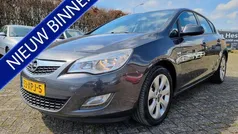 Grijs Gebruikt 2012 Opel Astra Business Hatchback | € 4.900 (Eerlijke prijs)