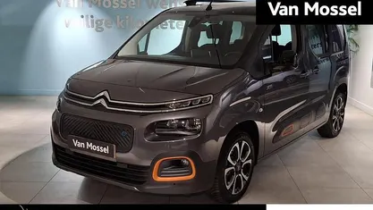 Grijs Gebruikt 2022 Citroën e-Berlingo XTR MPV | € 29.440 (Eerlijke prijs)
