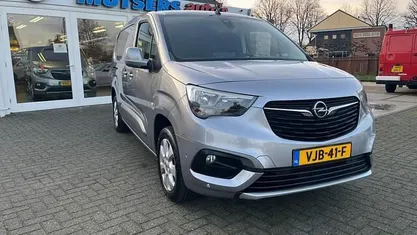 Gebruikt 2021 Opel Combo Innovation Van | € 12.250 (Eerlijke prijs)