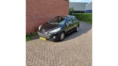 Zwart Gebruikt 2011 Peugeot 207 Access Hatchback | € 3.250 (Eerlijke prijs)