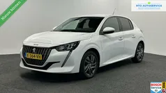 Wit, metallic lak Gebruikt 2021 Peugeot 208 Active Hatchback | € 12.500 (Eerlijke prijs)