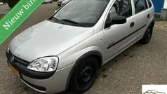 Gebruikt 2001 Opel Corsa Comfort Hatchback | € 999 (Eerlijke prijs)