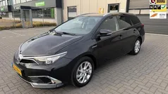 Gebruikt 2015 Toyota Auris Touring Sports Executive Stationwagen | € 10.999 (Eerlijke prijs)