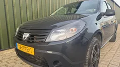 Grijs Gebruikt 2009 Dacia Sandero Hatchback | € 1.199 (Eerlijke prijs)