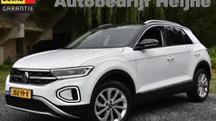Gebruikt 2024 VW T-Roc Style SUV | € 33.445 (Eerlijke prijs)