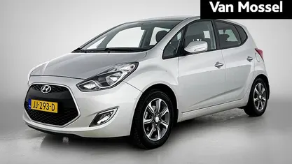 Occasion Hyundai ix20 GO! 90 PK (66 kW) 2016 Grijs Hatchback