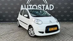 Wit, metallic lak Gebruikt 2009 Citroën C1 Hatchback | € 3.295 (Eerlijke prijs)
