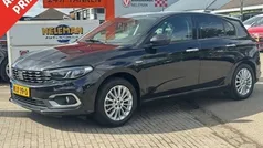 Zwart Gebruikt 2021 Fiat Tipo Life Hatchback | € 14.444 (Eerlijke prijs)