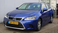 Gebruikt 2015 Lexus CT200h Hatchback | € 12.445 (Eerlijke prijs)
