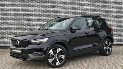 Zwart Occasion 2020 Volvo XC40 R-Design SUV | € 25.894 (Eerlijke prijs)